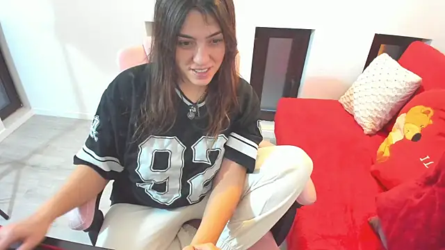 Dyana Kaylinn online show from December 20, 5:36 am