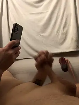 Snapshot of hotmrniceguy chatting on October 18, 1:30 am hotmrniceguy online show from October 18, 1:30 am