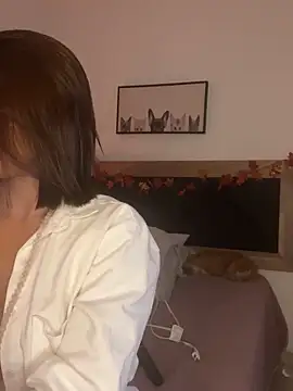 Snapshot of Susi_bell chatting on January 31, 11:13 pm Susi bell online show from January 31, 11:13 pm