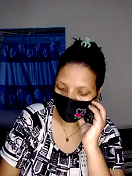 Snapshot of Depte- chatting on July 21, 2:47 am Depte- online show from July 21, 2:47 am