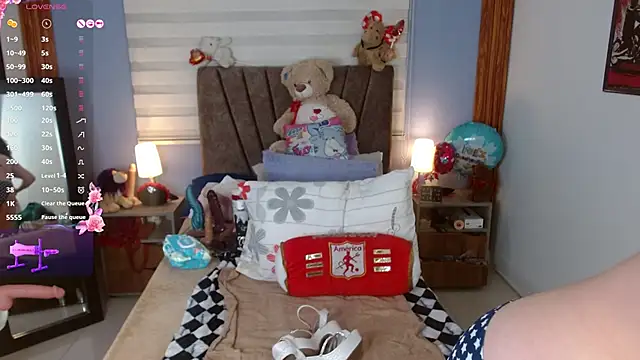 Nadia 84 online show from November 10, 12:04 pm