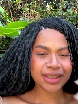 Snapshot of nayah__ chatting on January 18, 3:27 pm nayah online show from January 18, 3:27 pm