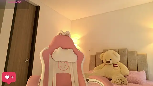 KaylaCollinsX online show from September 22, 5:59 pm