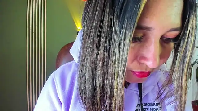 Devil Sara online show from March 15, 8:21 pm