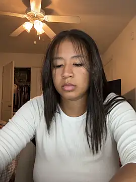 VanessaBling online show from February 22, 4:13 am