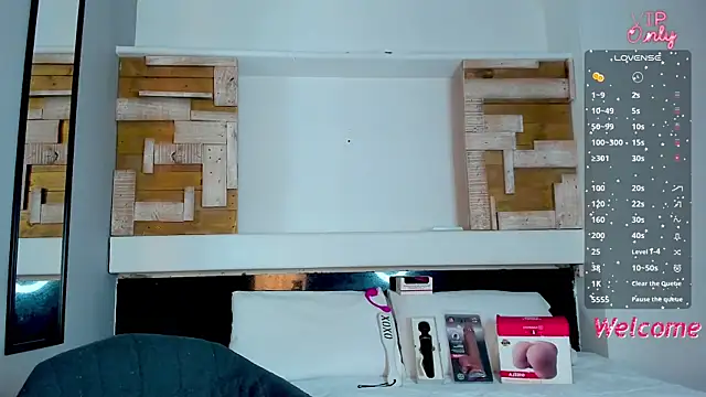 AmberAdams  online show from January 10, 6:09 pm