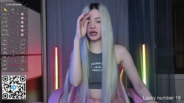 mybunnywendy online show from January 13, 10:15 pm