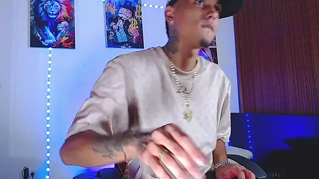 Liam lee online show from January 16, 11:42 pm