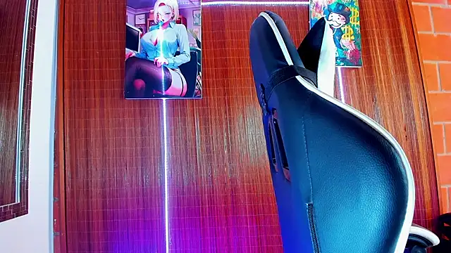 Liam lee online show from February 27, 5:13 pm