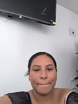 Snapshot of Francesca_ferrari chatting on June 28, 5:41 pm Francesca ferrari online show from June 28, 5:41 pm