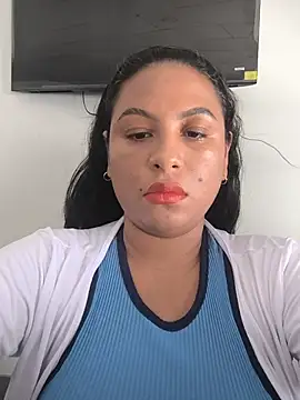 Snapshot of Francesca_ferrari chatting on July 16, 7:31 pm Francesca ferrari online show from July 16, 7:31 pm