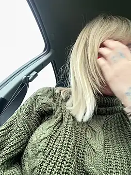 haileyhope  online show from December 30, 11:04 am