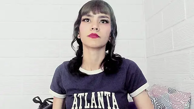 Badxbitch online show from October 16, 11:17 pm