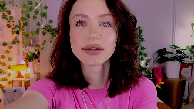 Snapshot of Meow_Nancy chatting on June 10, 5:07 am Meow Nancy online show from June 10, 5:07 am