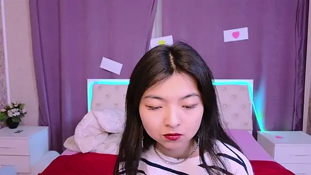 Shy Kira online show from February 16, 12:10 pm