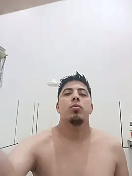 Snapshot of Fiel77 chatting on July 20, 12:25 am Fiel77 online show from July 20, 12:25 am