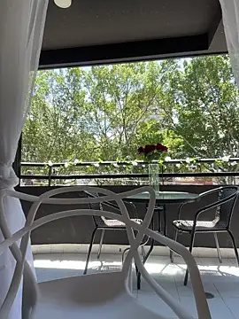 Snapshot of Sofia_Convers chatting on July 28, 4:39 pm Sofia Convers online show from July 28, 4:39 pm