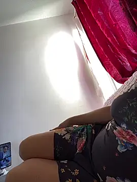 Snapshot of HEliza chatting on April 29, 12:31 pm HEliza online show from April 29, 12:31 pm