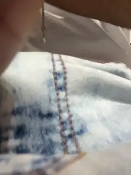 Snapshot of Maxim-Walker chatting on December 2, 2:39 am Maxim-Walker online show from December 2, 2:39 am