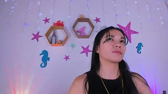 Snapshot of Emiily_Parkerr chatting on September 9, 3:17 am Emiily Parkerr online show from September 9, 3:17 am