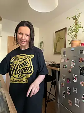 Snapshot of Off__Melonenmandy chatting on March 19, 8:55 am Off Melonenmandy online show from March 19, 8:55 am