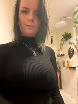 Off  Melonenmandy online show from November 28, 7:38 pm