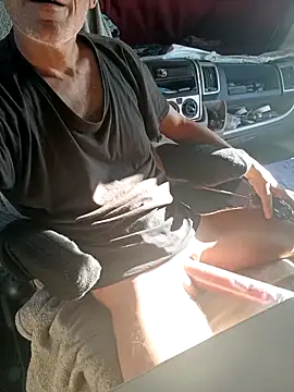 Snapshot of richa22cm chatting on September 10, 7:30 am richa22cm online show from September 10, 7:30 am