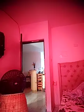 SaucyAffair0 online show from March 8, 2:10 pm