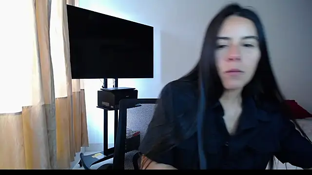 Snapshot of Mariam_Gomezxxx chatting on October 29, 8:10 pm Mariam Gomezxxx online show from October 29, 8:10 pm