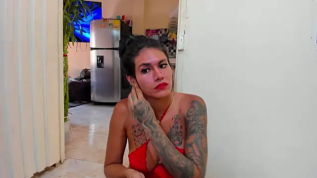 Snapshot of Samantha__latinaXXX chatting on March 31, 3:34 pm Samantha latinaXXX online show from March 31, 3:34 pm