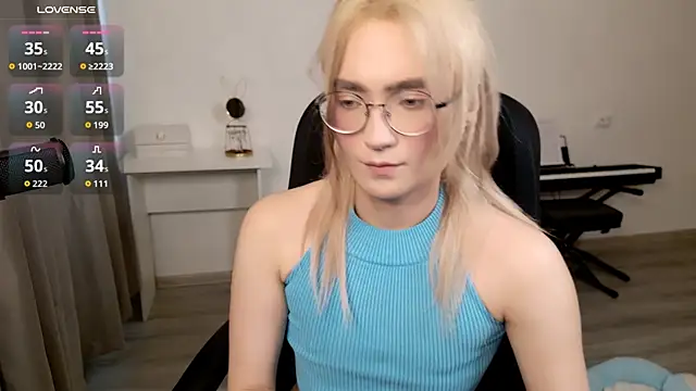 CuteYukiKun online show from February 16, 10:00 am