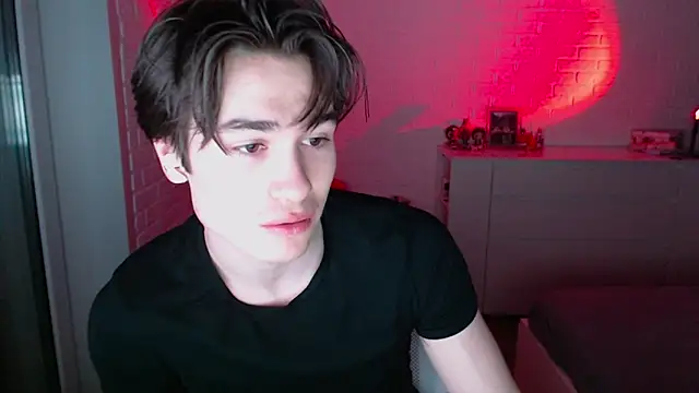 MarkusDean online show from March 2, 8:26 pm