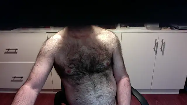 Snapshot of spanishairy chatting on October 10, 5:06 am spanishairy online show from October 10, 5:06 am