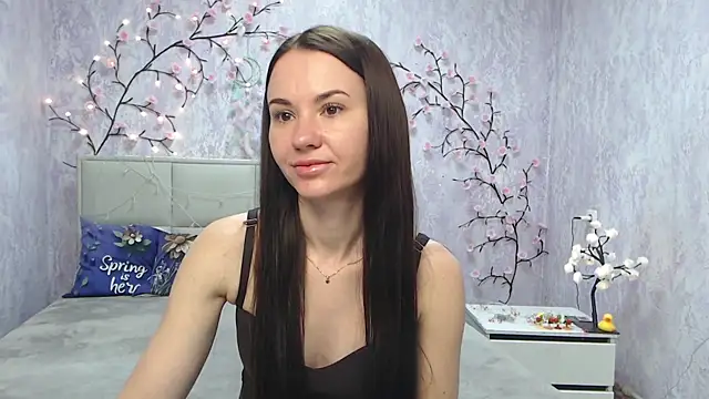 Snapshot of KaraCriegs chatting on May 13, 5:21 pm KaraCriegs online show from May 13, 5:21 pm