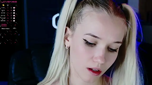 ShhhO O online show from March 13, 1:29 pm