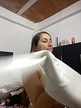 Iris love18 online show from February 20, 12:57 pm