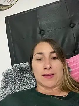 Iris love18 online show from February 23, 3:13 am