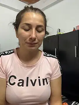 Iris love18 online show from March 2, 3:05 pm