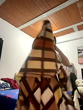 Iris love18 online show from October 23, 4:50 pm