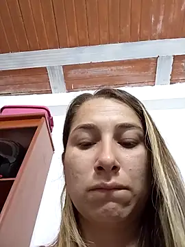 Iris love18 online show from November 8, 1:44 pm