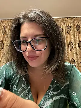 Snapshot of NadiraNoor chatting on July 24, 8:40 pm NadiraNoor online show from July 24, 8:40 pm