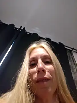 Ina HotX online show from December 8, 7:58 am