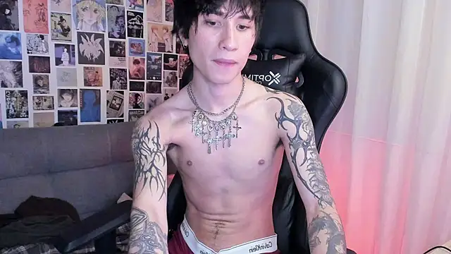 liamelf online show from March 5, 7:27 am