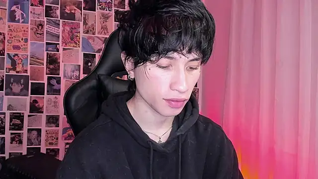 liamelf online show from October 14, 7:20 am