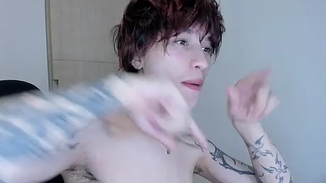 liamelf online show from February 17, 4:53 am