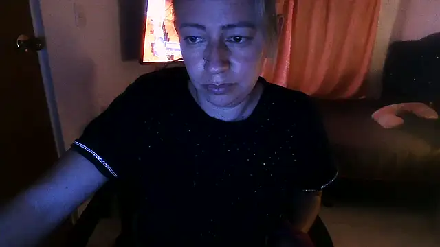 Snapshot of Chanel_87xxx chatting on August 1, 11:58 pm Chanel 87xxx online show from August 1, 11:58 pm