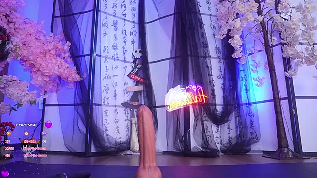 Snapshot of Marry_Cordy chatting on October 30, 2:57 am Marry Cordy online show from October 30, 2:57 am