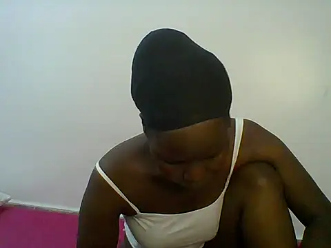 Snapshot of Creamy_Hotpussy25 chatting on July 21, 1:57 pm Creamy Hotpussy25 online show from July 21, 1:57 pm