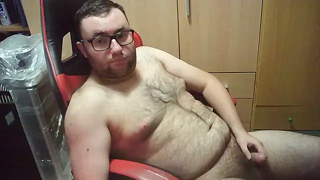 Snapshot of Javier_bear chatting on November 1, 10:06 am Javier bear online show from November 1, 10:06 am