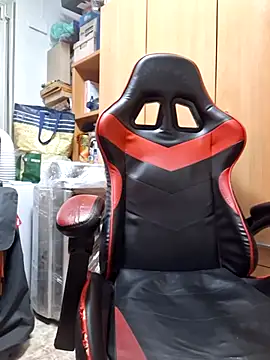 Snapshot of Javier_bear chatting on November 12, 1:55 pm Javier bear online show from November 12, 1:55 pm